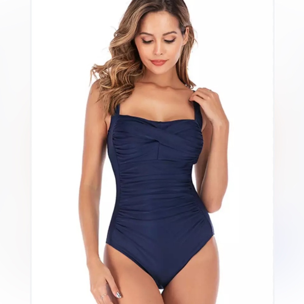 Classic Navy One-Piece Swimsuit - Sleek Ruched Design